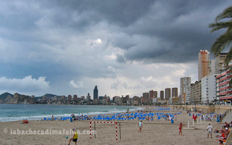 benidorm cosat blanca grattacieli